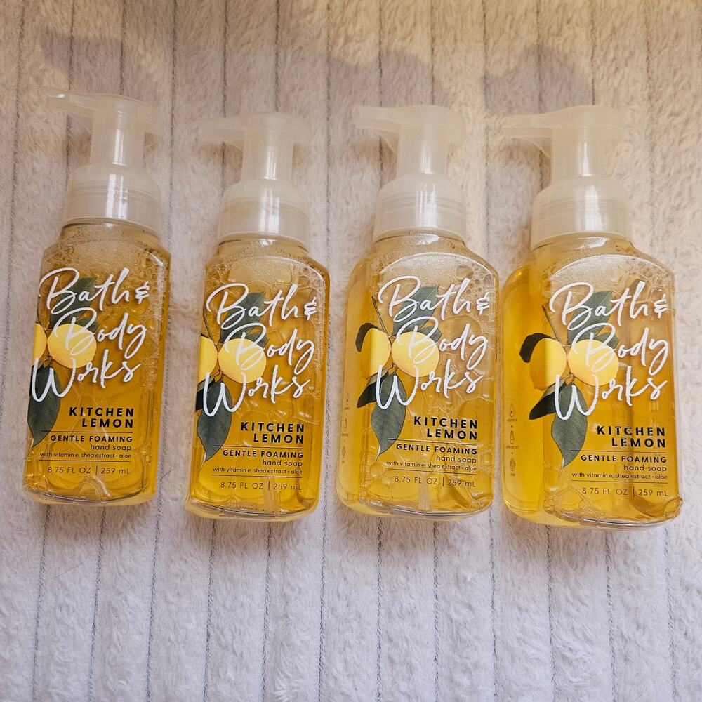 Bundle of 4 Bath & Body Works Kitchen Lemon Gentle Foaming Hand Soap 8.75 Oz
